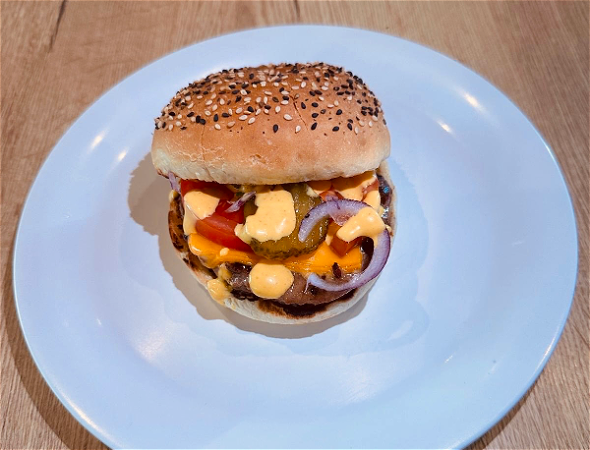 Cheeseburger van 100% beef 