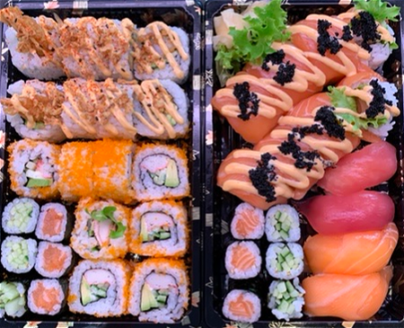 Sushi deluxe box (2 person)