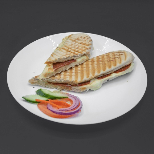 Panini sucuk kaas