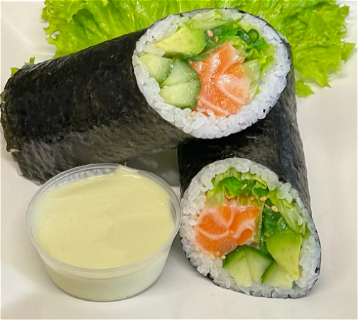 sushi burrit salmon