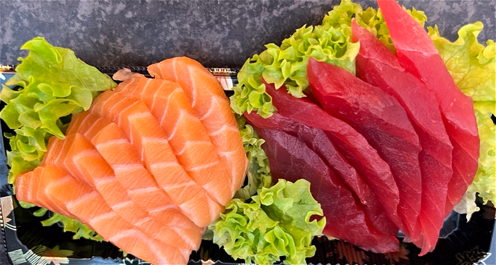 Sashimi Salmon3 Tuna3  (6 st.)