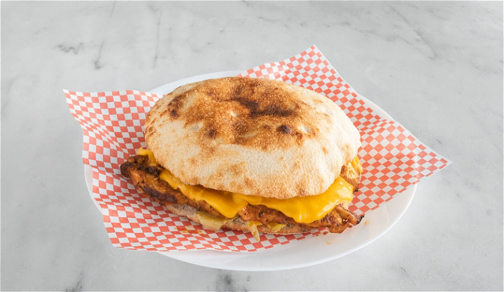 Broodje Kipfilet Cheddar