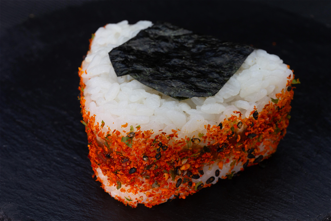 Onigri Spicy tonijn