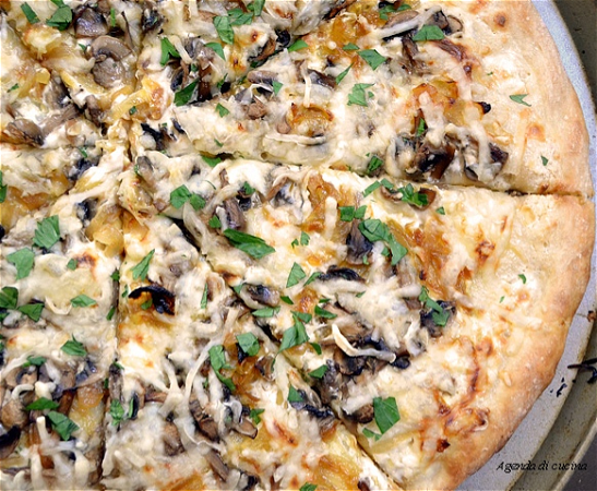 Pizza Chipola Funghi