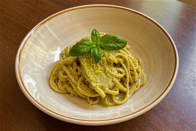 Pasta crema di pesto