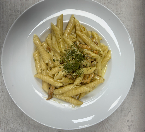 Pasta kip roomsaus