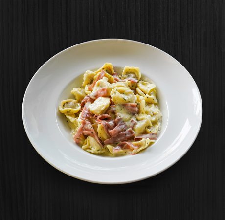 Tortellini alla panna