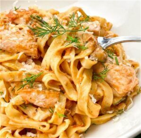 Tagliatelle Salmone