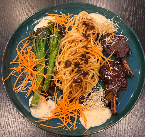 Spaghetti met lamsschotels