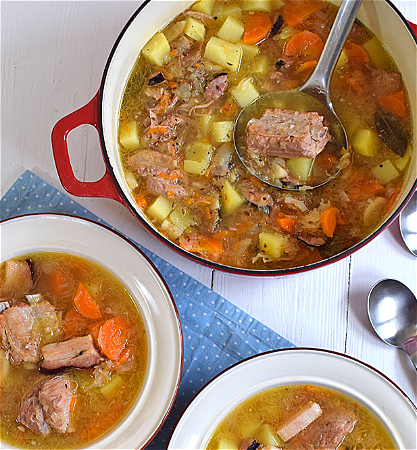 Kapuśniak z z żeberkiem  