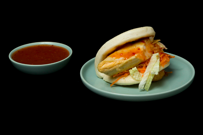 White Steamed Bun/ Baked Pistolet with veggies eggs sweetchilli 