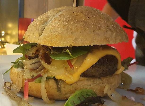 NEW Moonlight 100% Dutch Angus Beef Burger