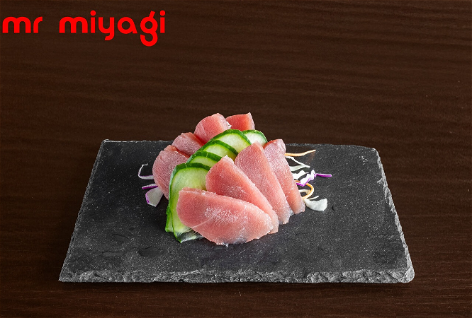 Maguro Sashimi
