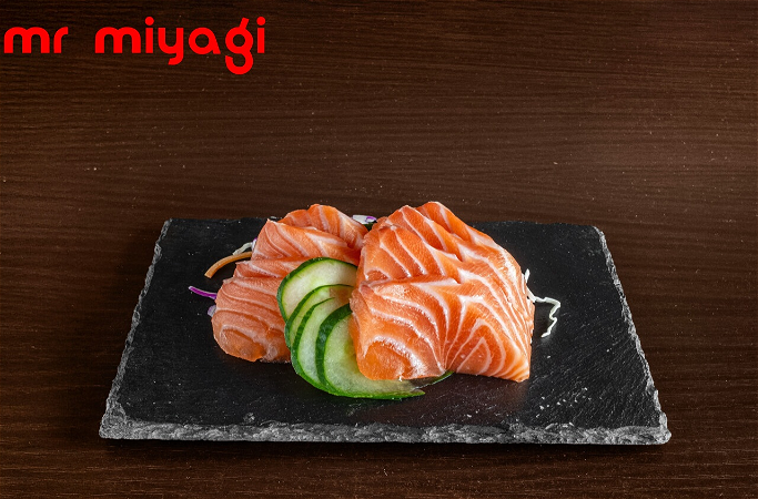 Sake Sashimi