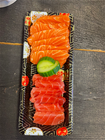 Sashimi sake x sashimi maguro