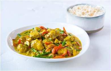 Familie diner kip kerrie