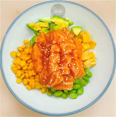 Sake poke bowl