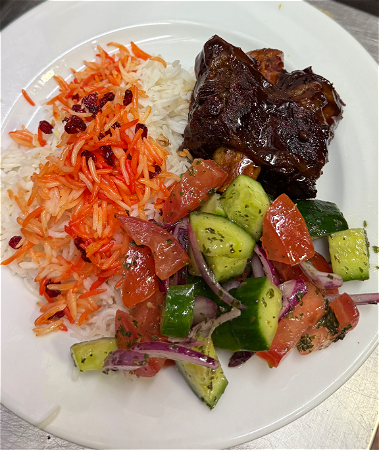 kalfspareribs met rijst (halal)