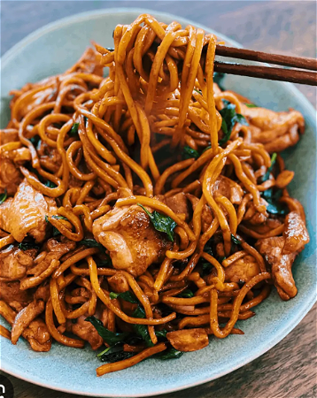 fried noodle chicken