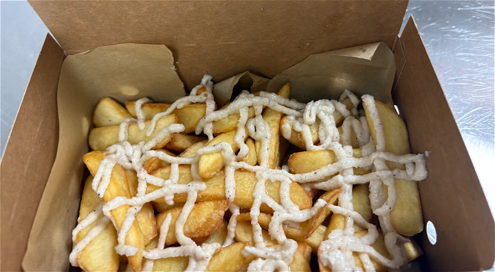 Cacio e pepe fries