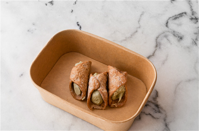 Cannoli pistache