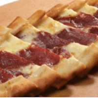 Pastirmali peynirli pide