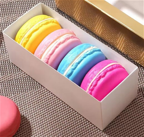 Macarons 4 stuks (home made)