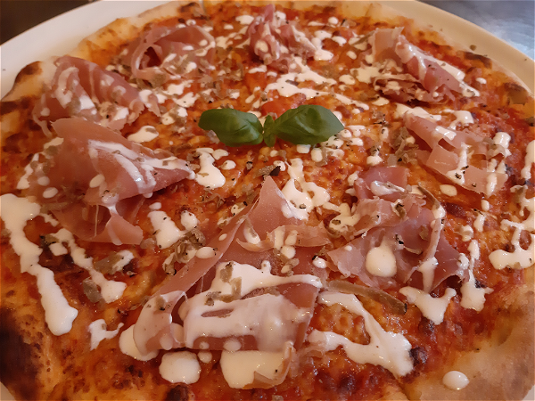 Pizza 'A me piace!'