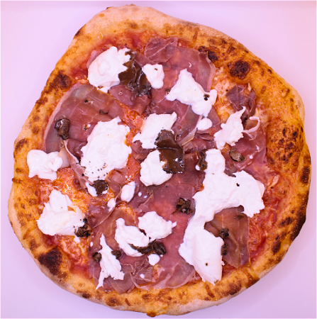 Pizza 'a me piace!'