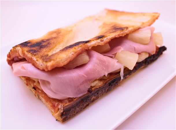 Pizza Sandwich Hawaii 