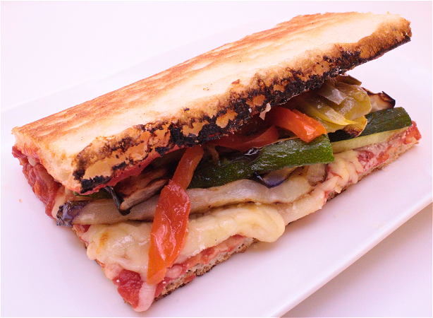 Pizza Sandwich Vegetariana 