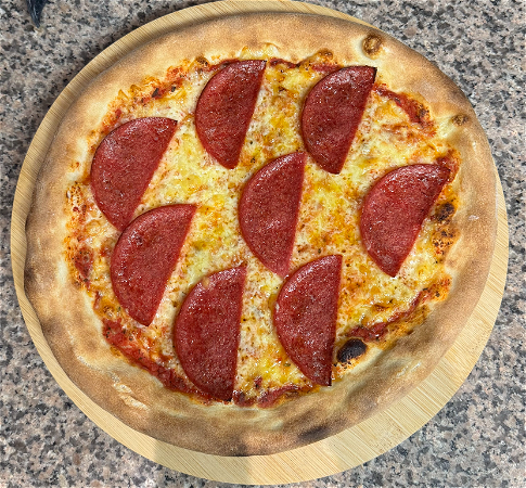 Pizza Salami 