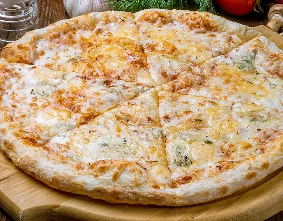 PIZZA QUATTRO FORMAGGIO 