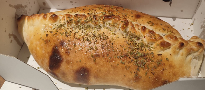 Pizza Calzone Kipfilet