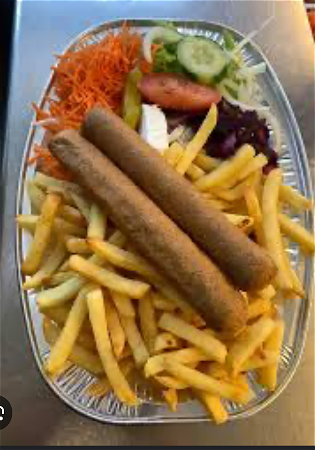 Frikandel met patat 