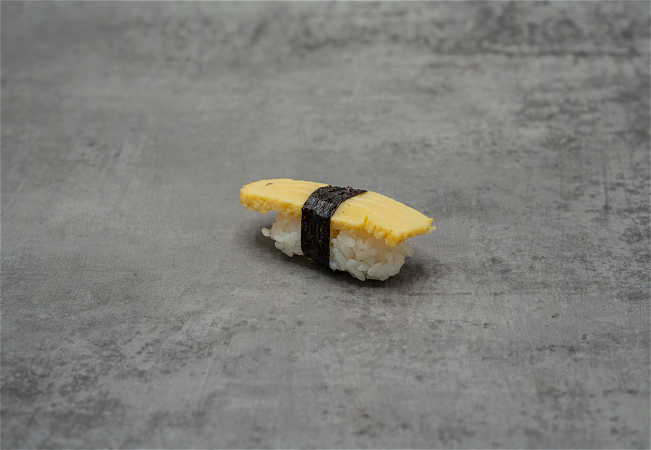 Tamago nigiri