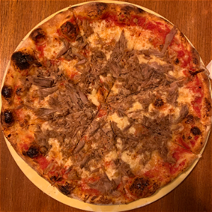 Pizza Al Tonno