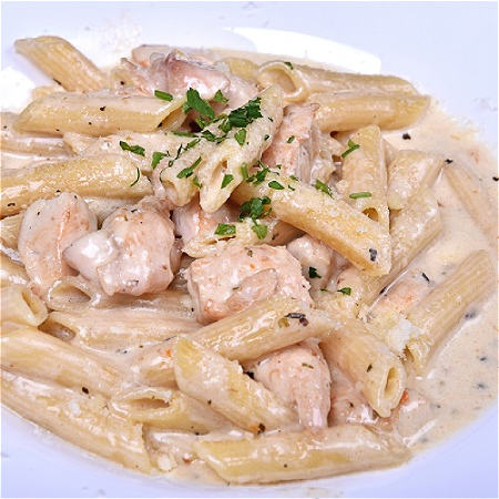 Penne con Pollo i funghi