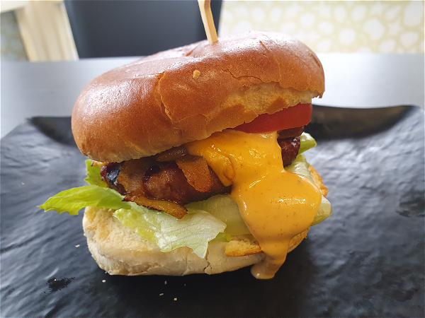 Primo's Kipburger