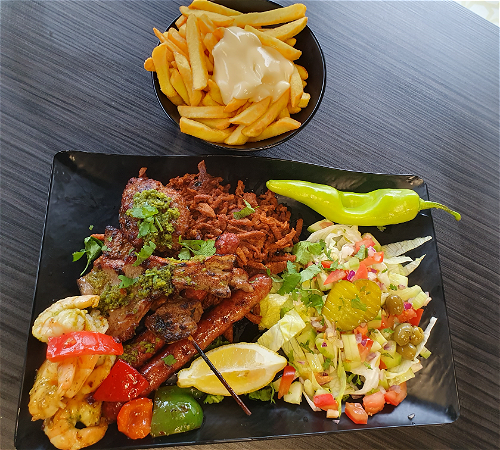 Mix Grill vlees schotel