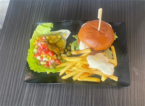 Primo vegan vegetable burger