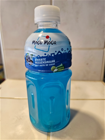 Mogu mogu zwarte bessen