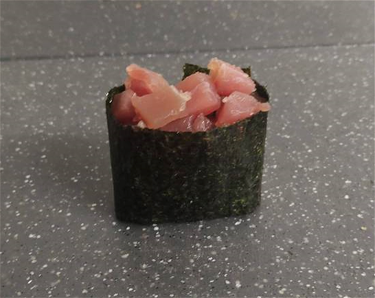 Maguro Gunkan