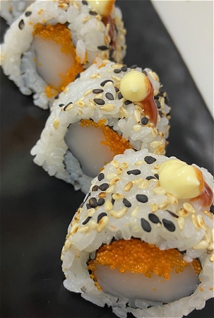 Hotatekai roll (8 st)