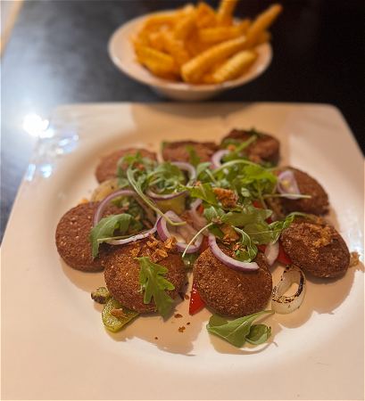 Falafel schotel