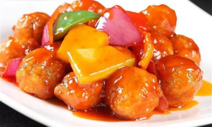 Kipdijfilet met zoetzure saus chinese stijl