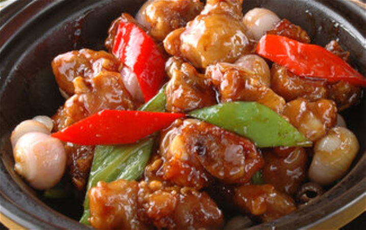 Varkensvlees met zwarte bonensaus