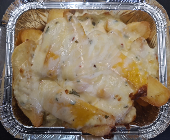 Small Creamy cheese fries
