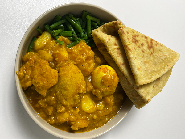 Roti met malse kippendij