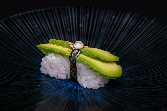 Nigiri avocado